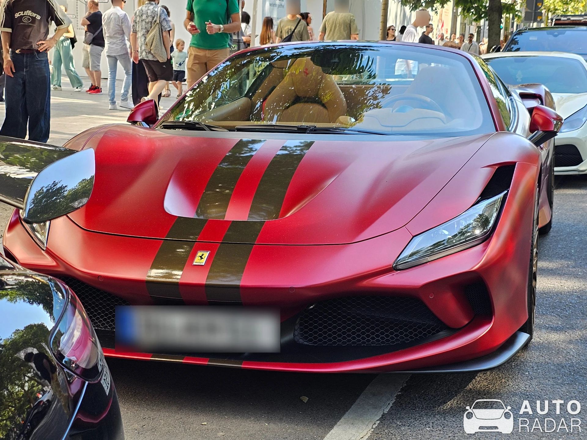 Ferrari F8 spotted in Düsseldorf