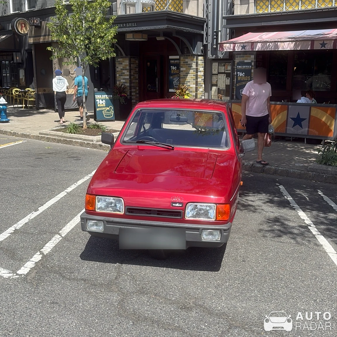 Reliant Robin MkII spotted in Summit