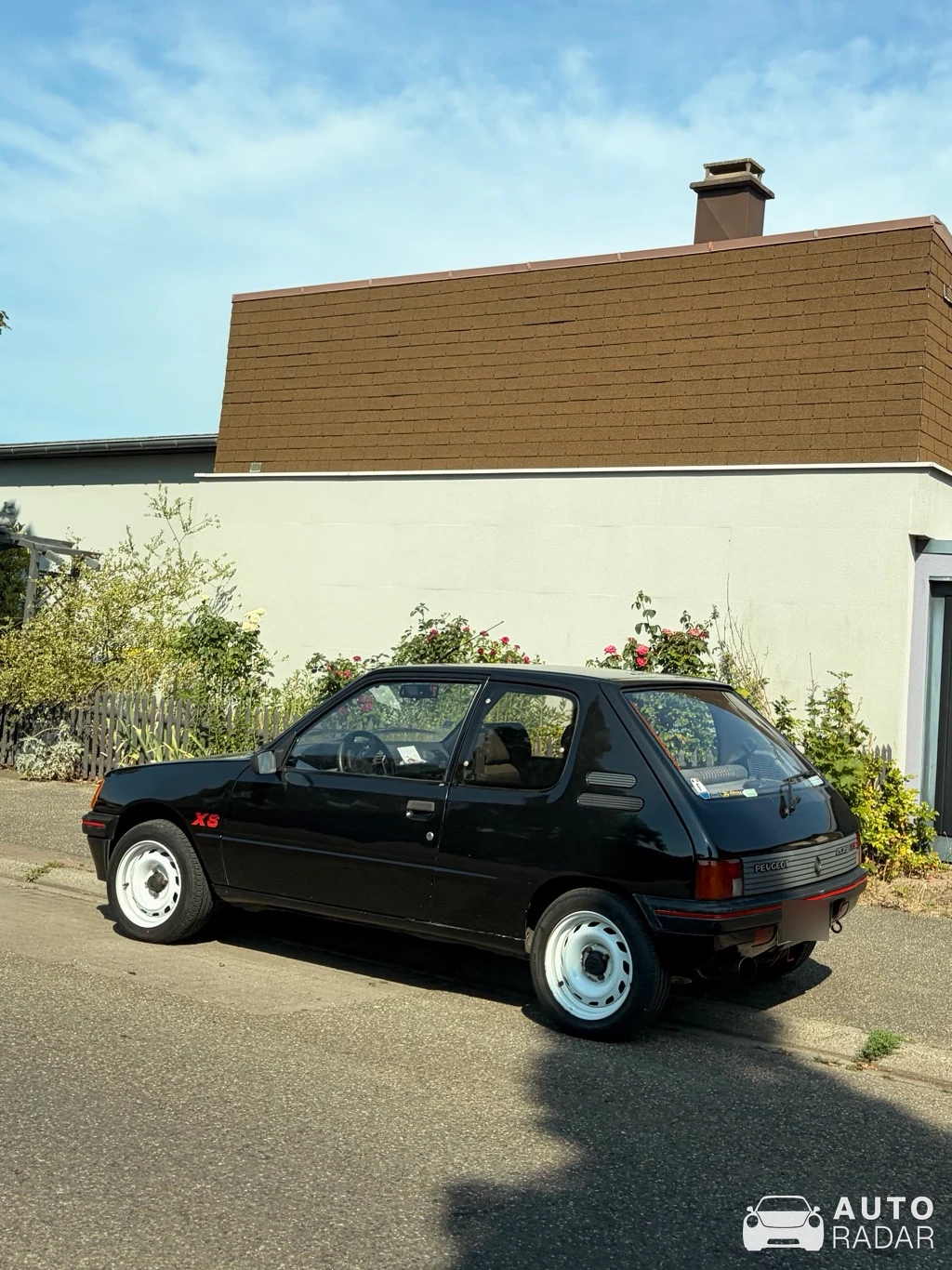 Peugeot 205 GTI spotted in Hœnheim