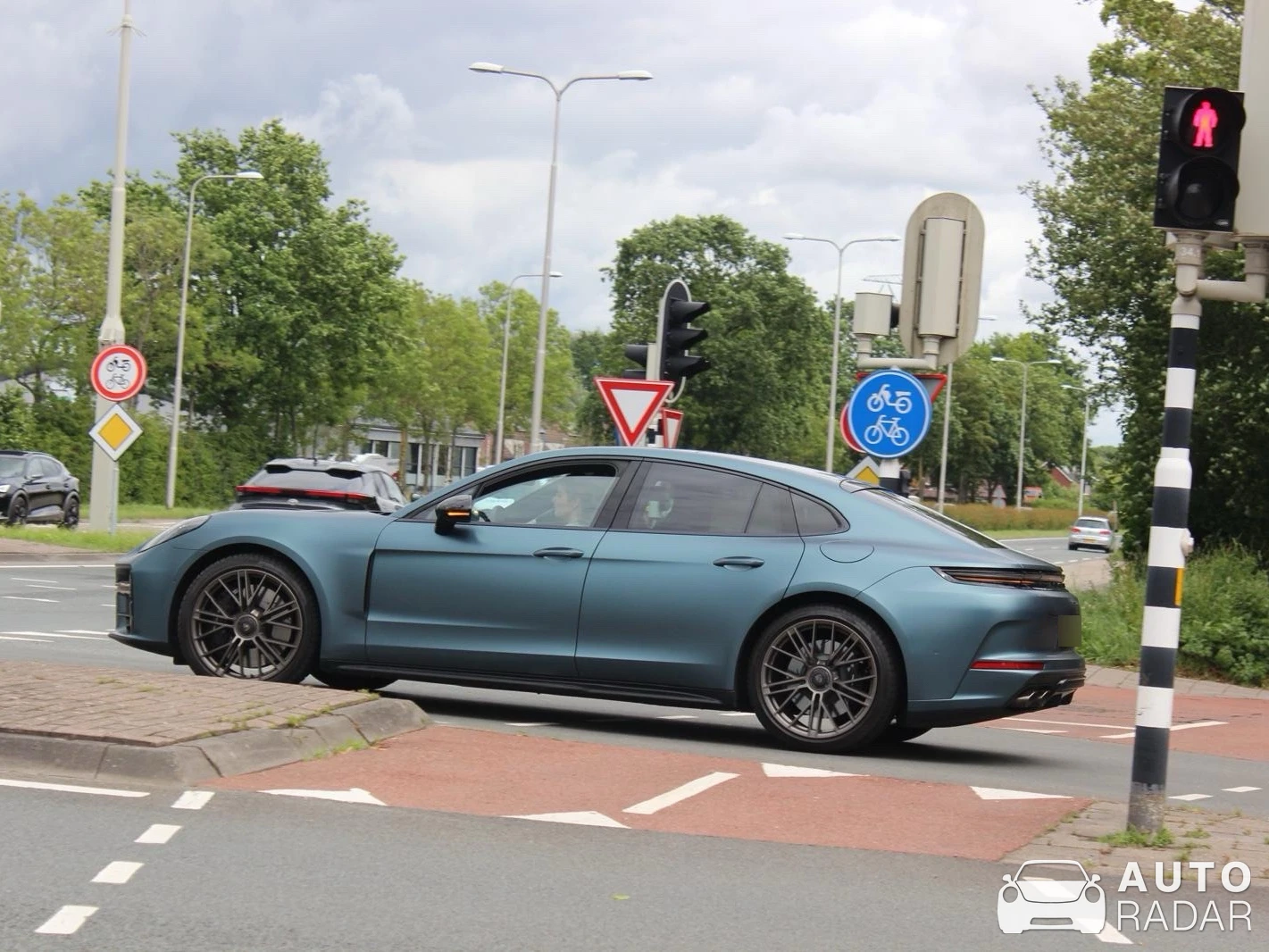 Porsche 972 Panamera spotted in Poortugaal