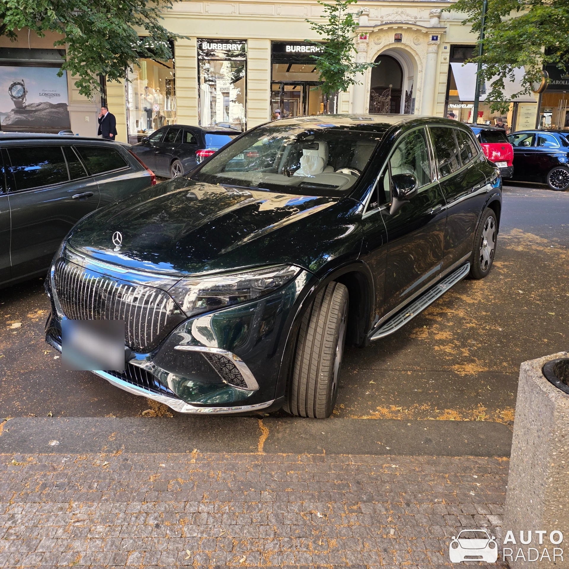Mercedes-Maybach EQS SUV spotted in Praha