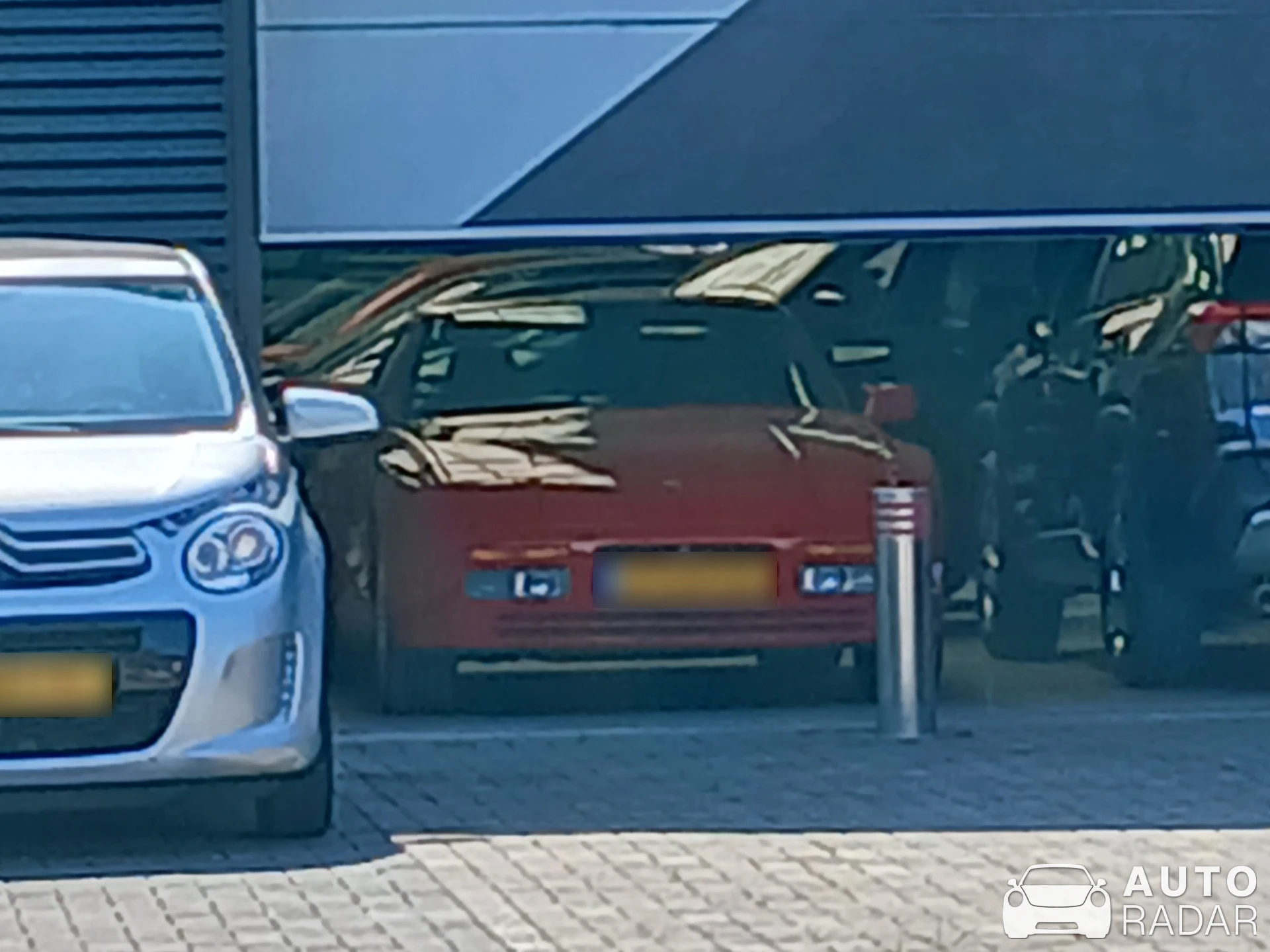 Porsche 944 Cabriolet spotted in Ruurlo