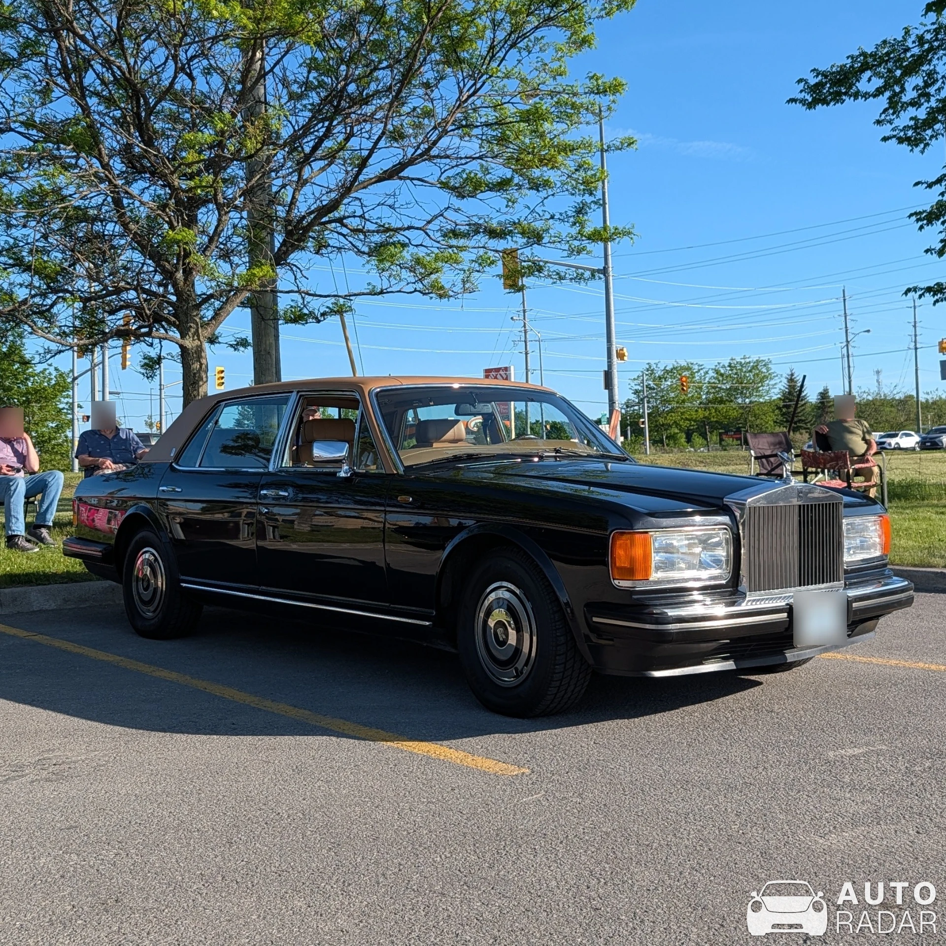 Rolls-Royce Silver Spur spotted in Carleton Place