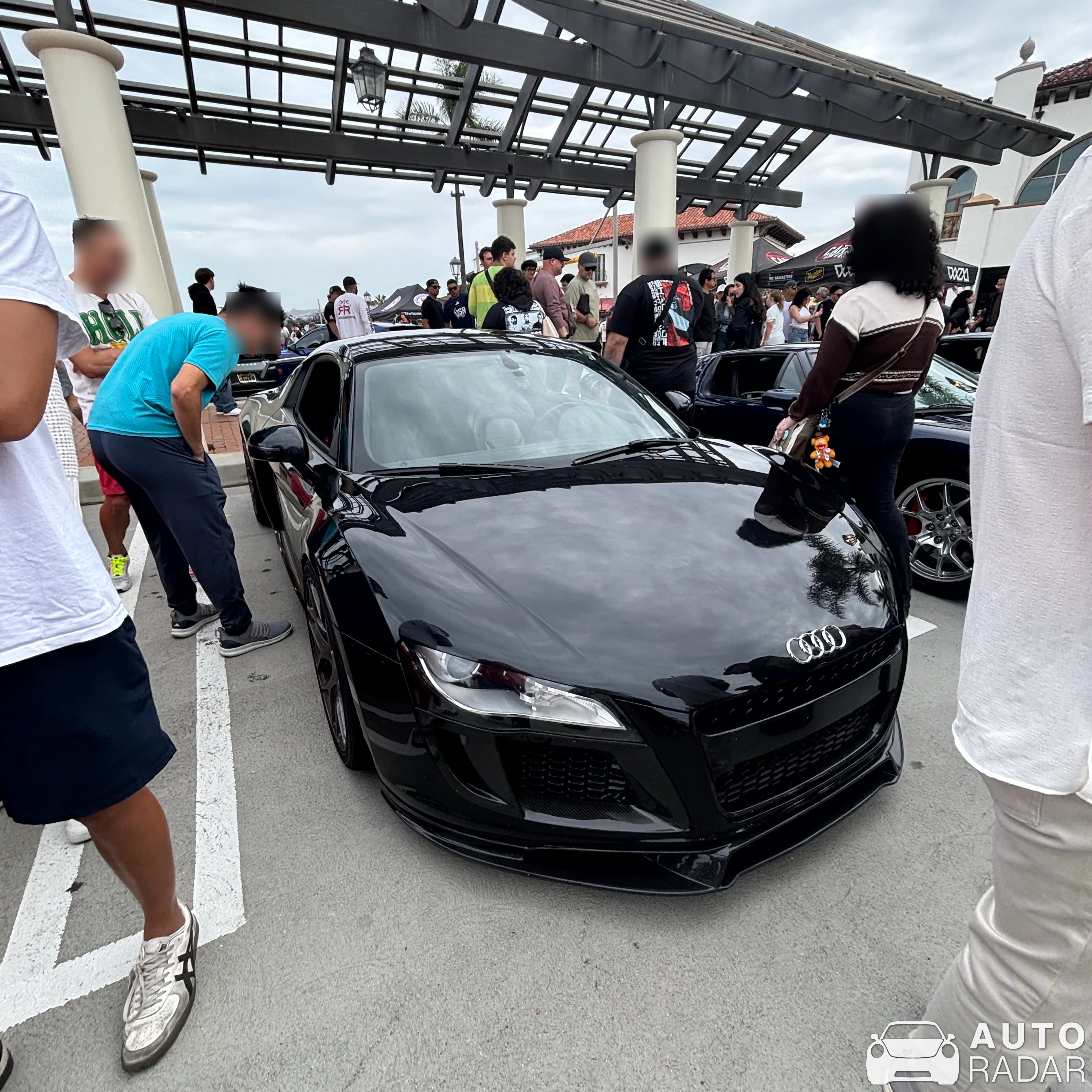 Audi R8 V8 Type 42 spotted in San Clemente