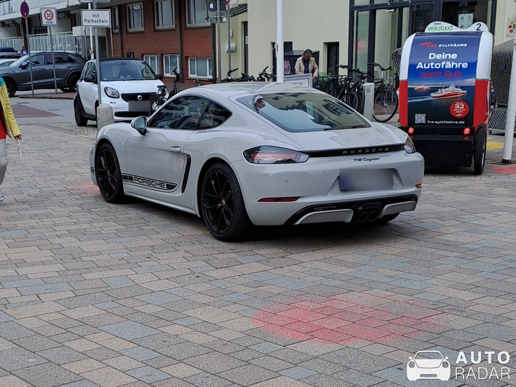 Porsche 718 Cayman T spotted in Sylt