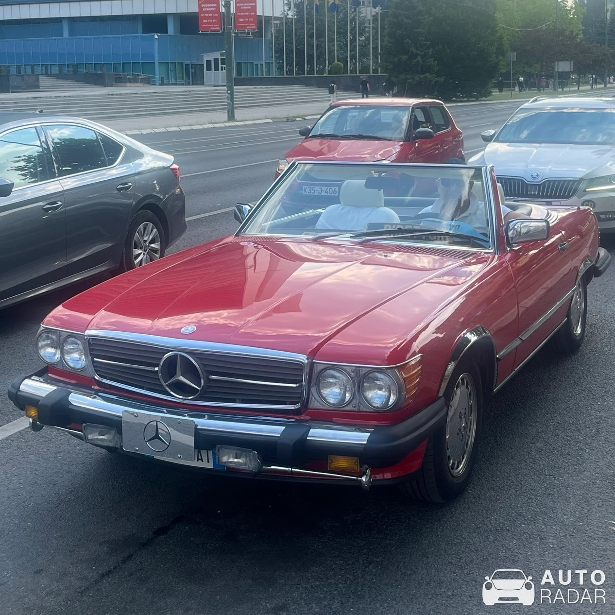 Mercedes-Benz 560 spotted in Sarajevo