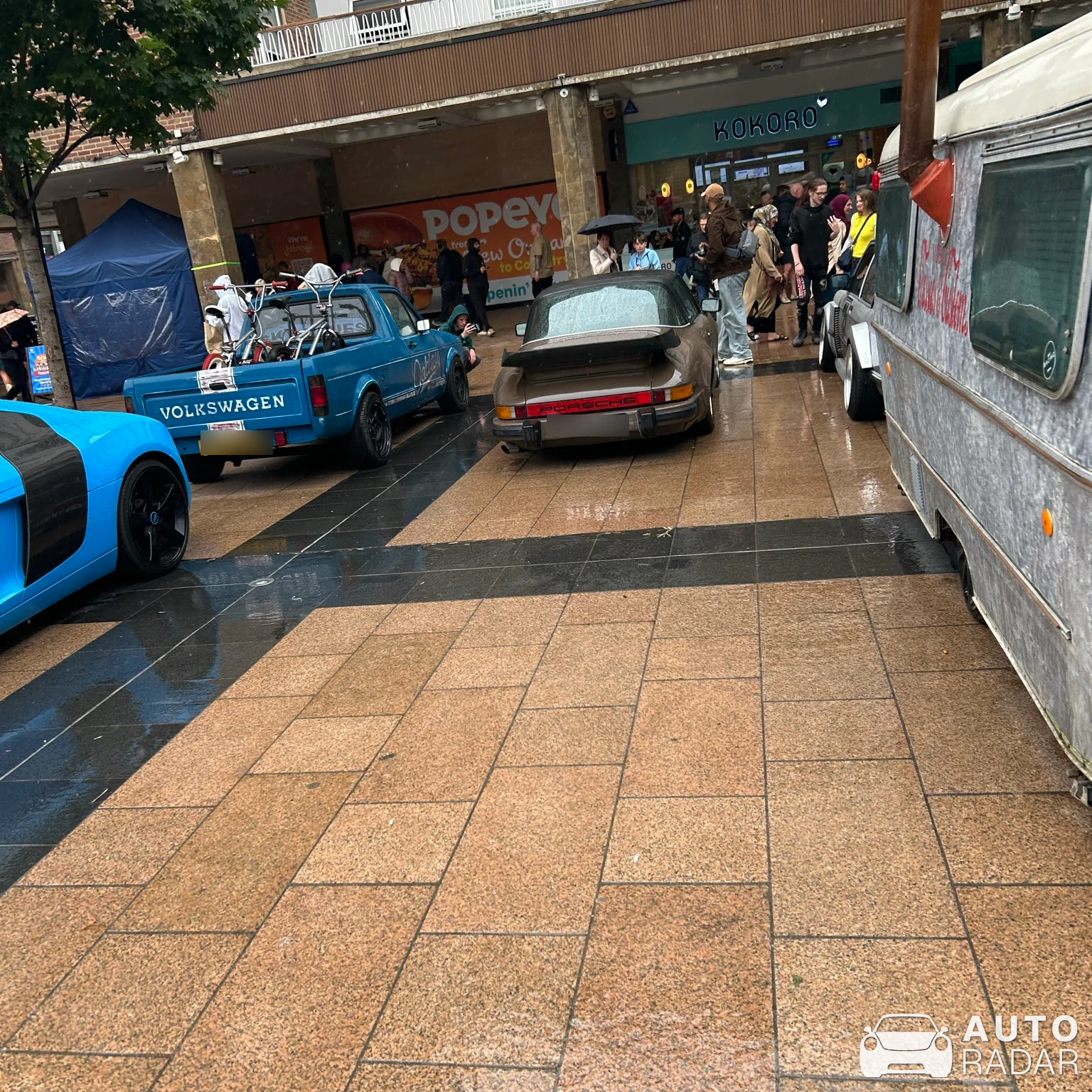 Porsche 930 Turbo spotted in Coventry