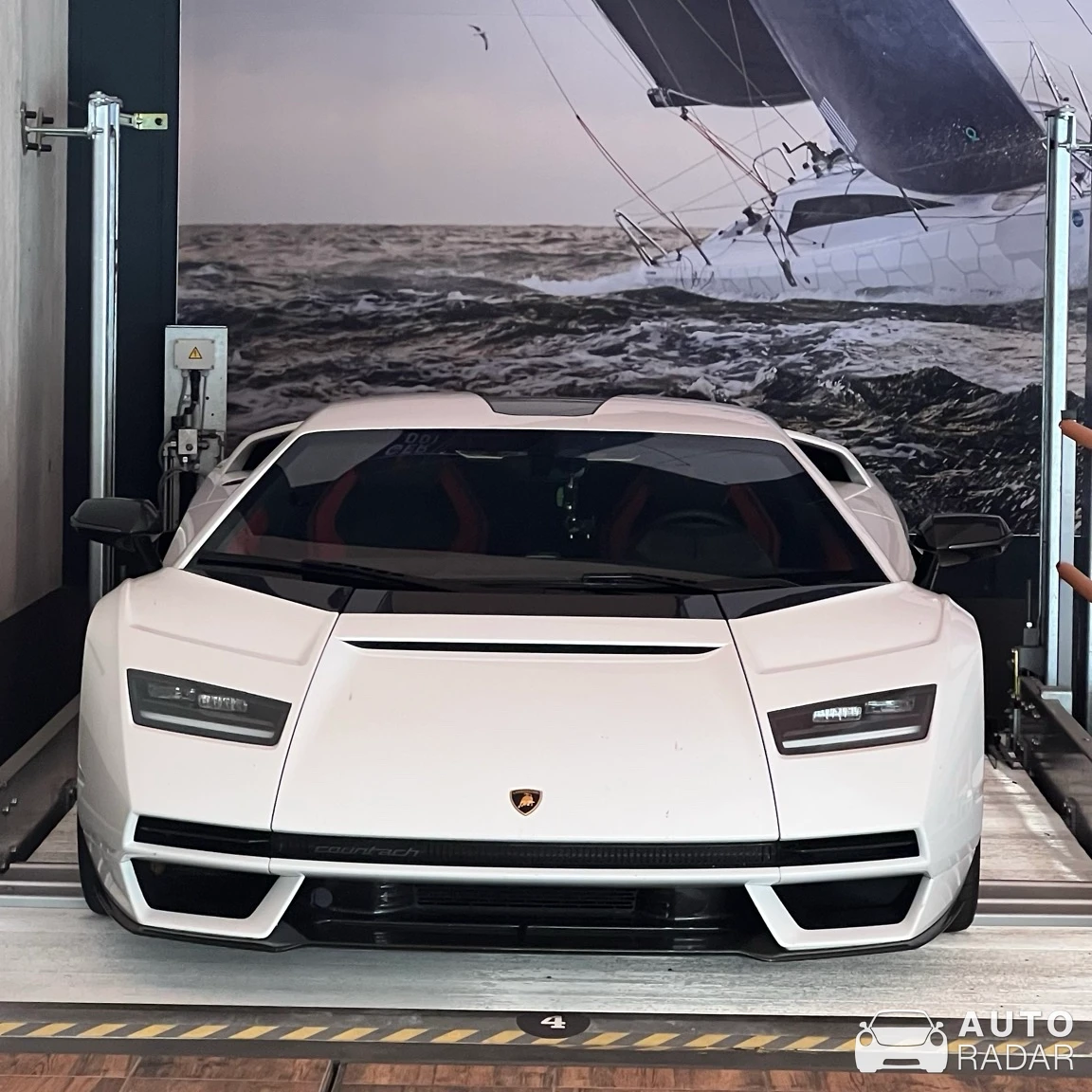 Lamborghini Countach LPI 800-4 spotted in Lindau