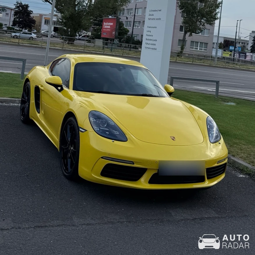 Porsche 718 Cayman spotted in Bratislava