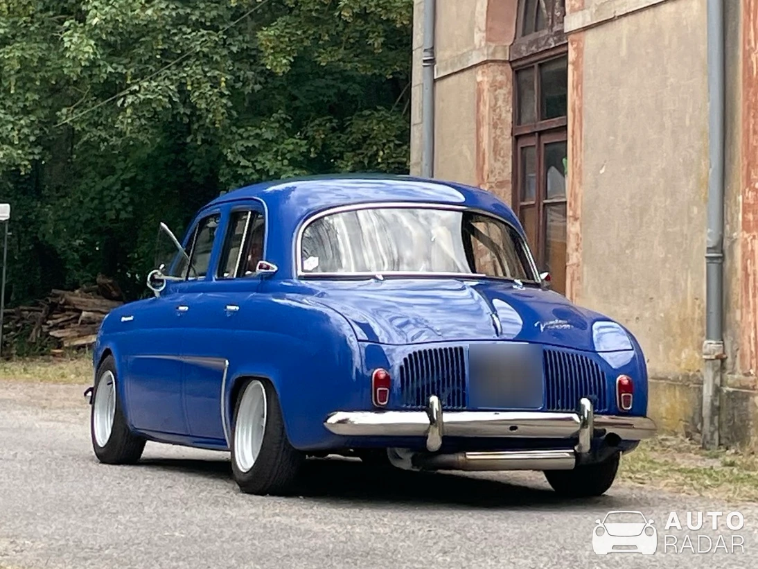 Renault Frégate spotted in Salonnes