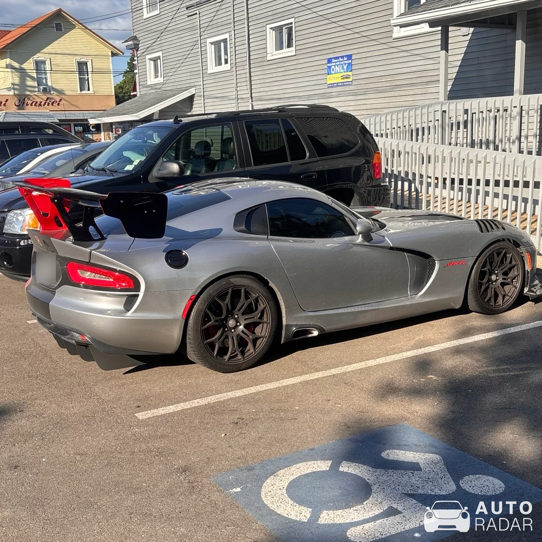 Dodge Viper ACR spotted in Bemus Point