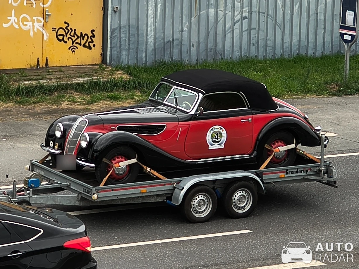 BMW 327 spotted in Darmstadt