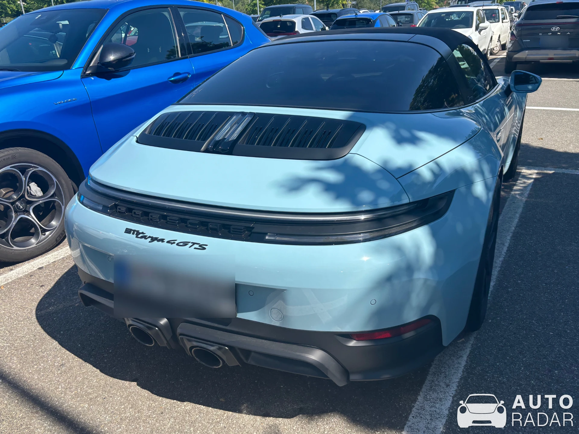 Porsche 992 Targa 4 GTS MkI spotted in Serravalle Scrivia