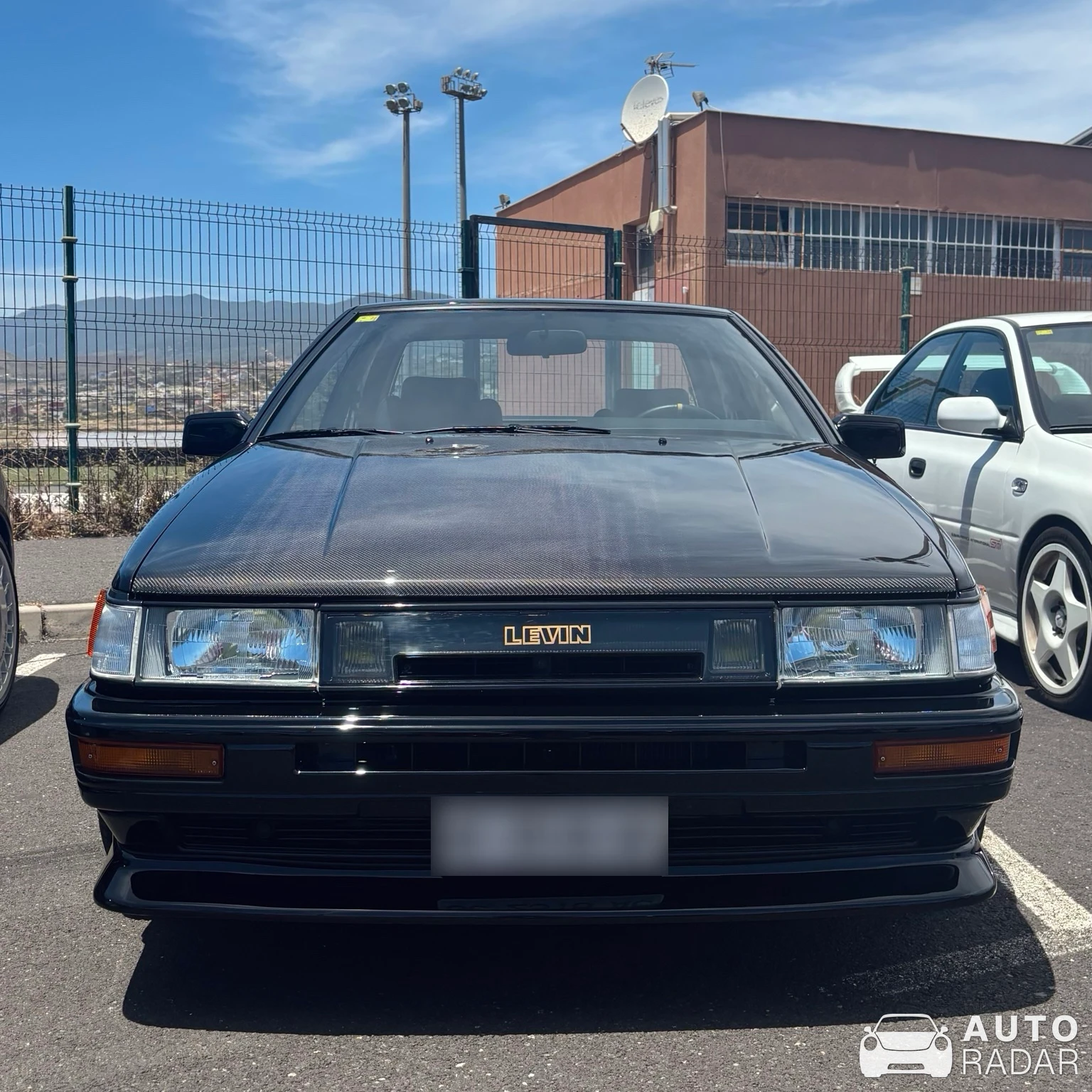 Toyota Corolla E80 spotted in San Cristóbal de La Laguna