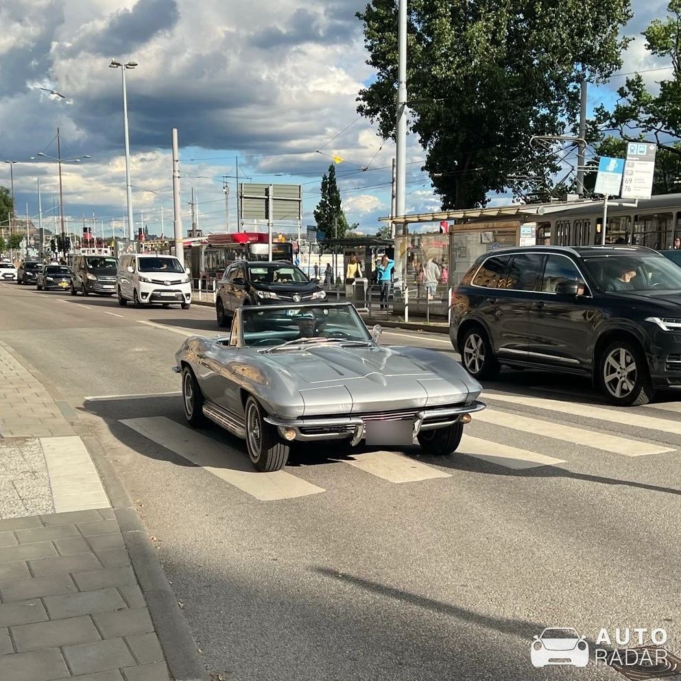 Chevrolet Corvette C2 Stingray Convertible spotted in Stockholm