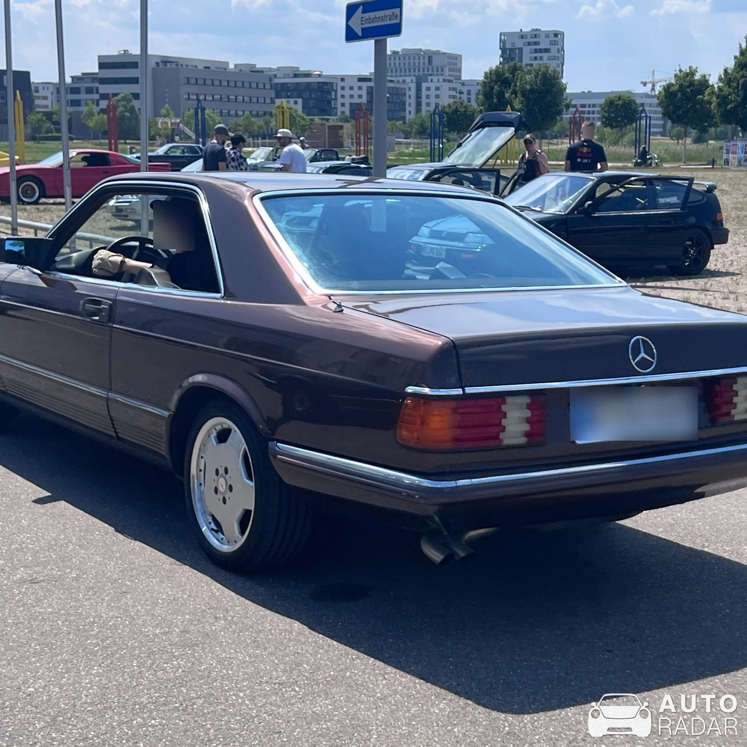 Mercedes-Benz 560 SEC spotted in Böblingen