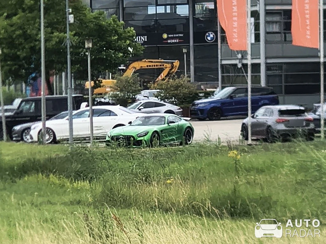Mercedes-AMG GT R C190 spotted in Haarlem