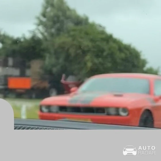 Dodge Challenger SRT Hellcat spotted in Burgerbrug