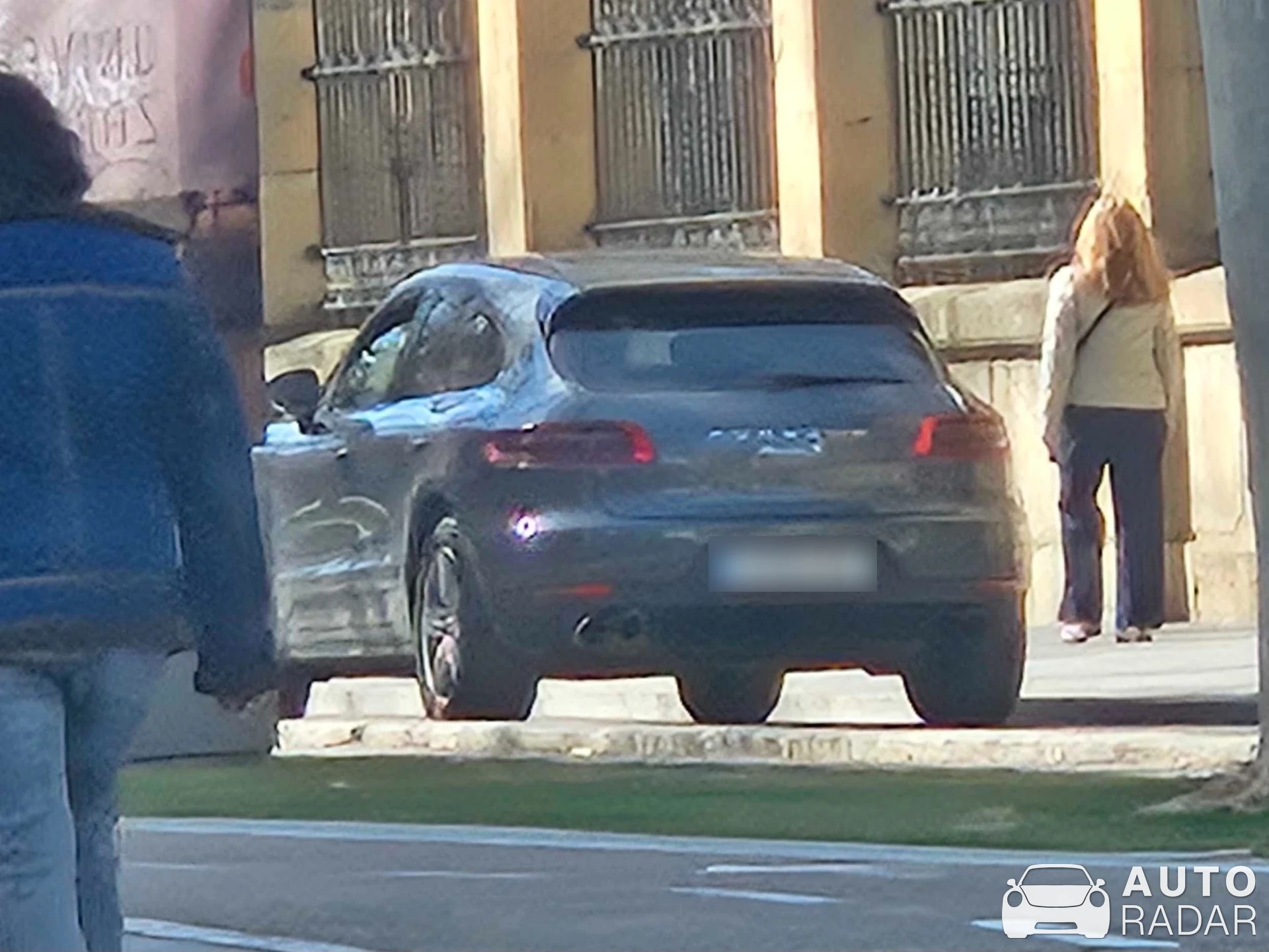 Porsche Macan S Diesel spotted in Zaragoza
