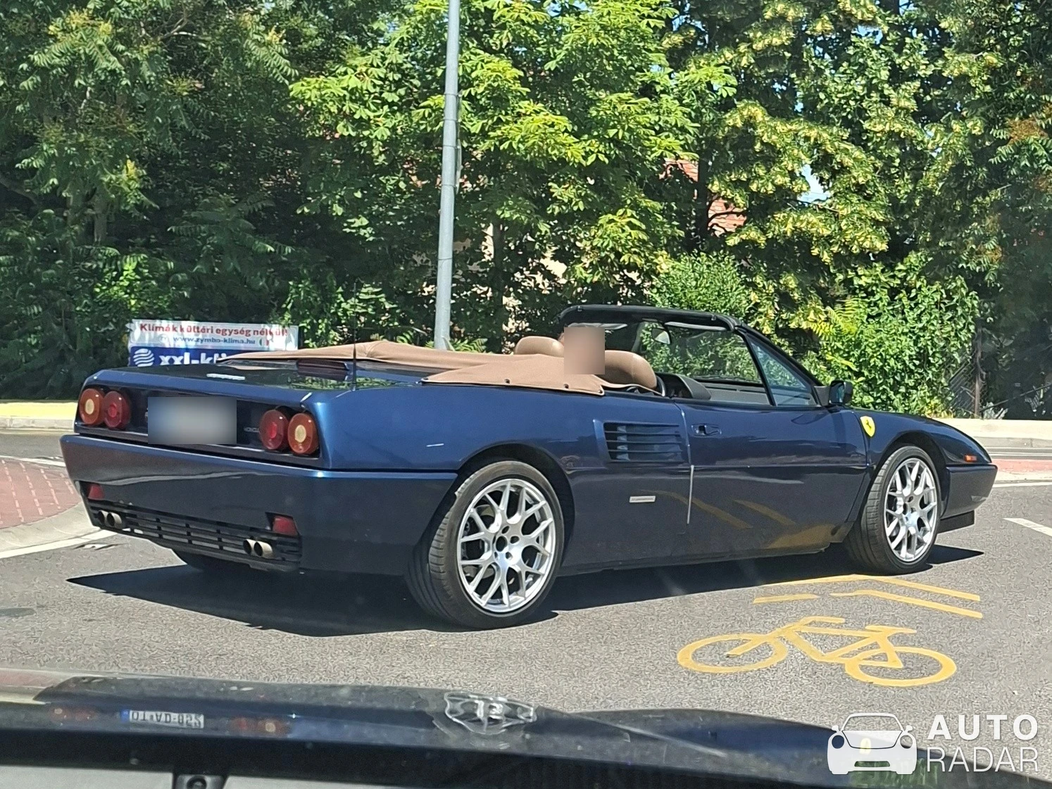 Ferrari Mondial T Cabriolet spotted in Siófok