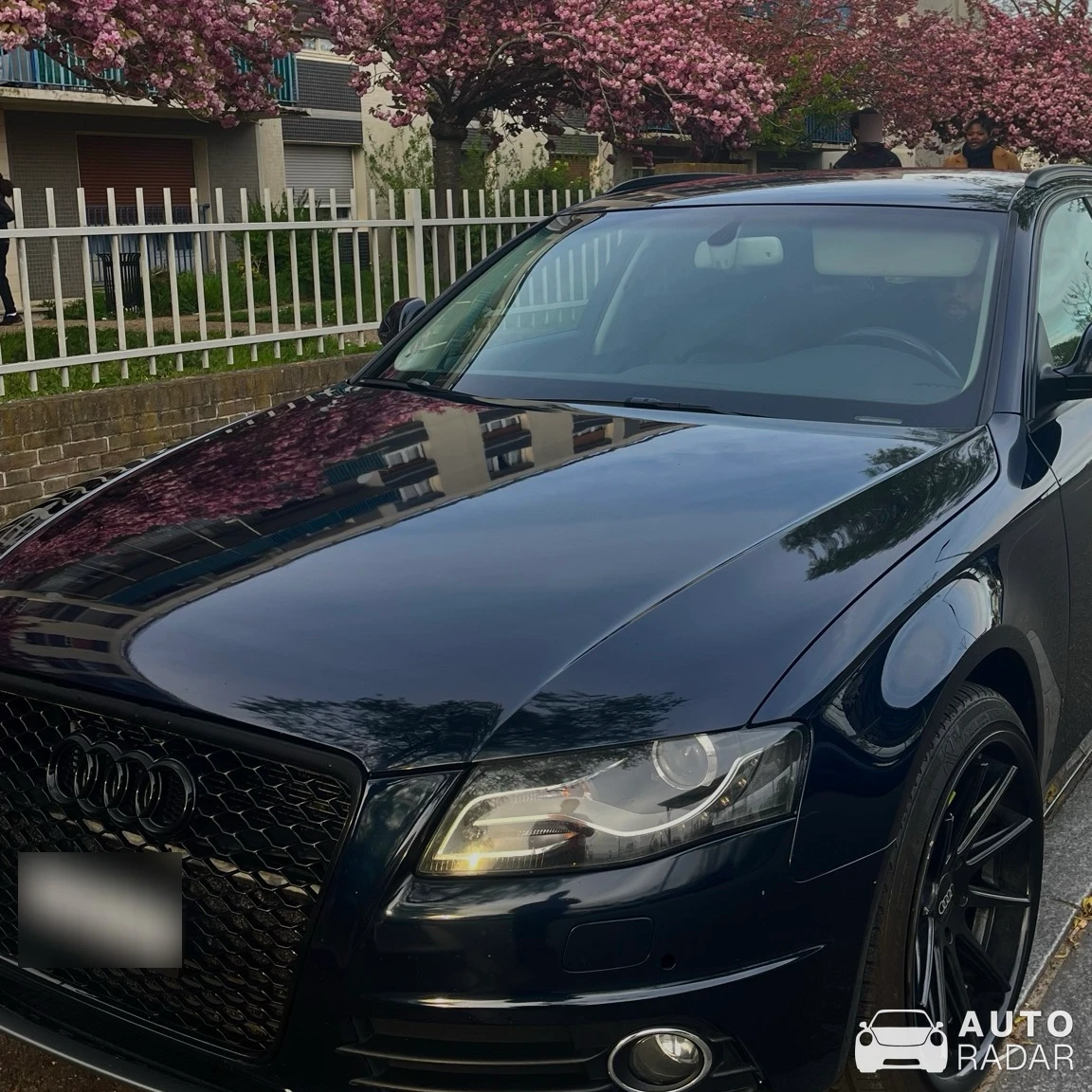 Audi RS4 Avant B8 spotted in Mantes-la-Jolie