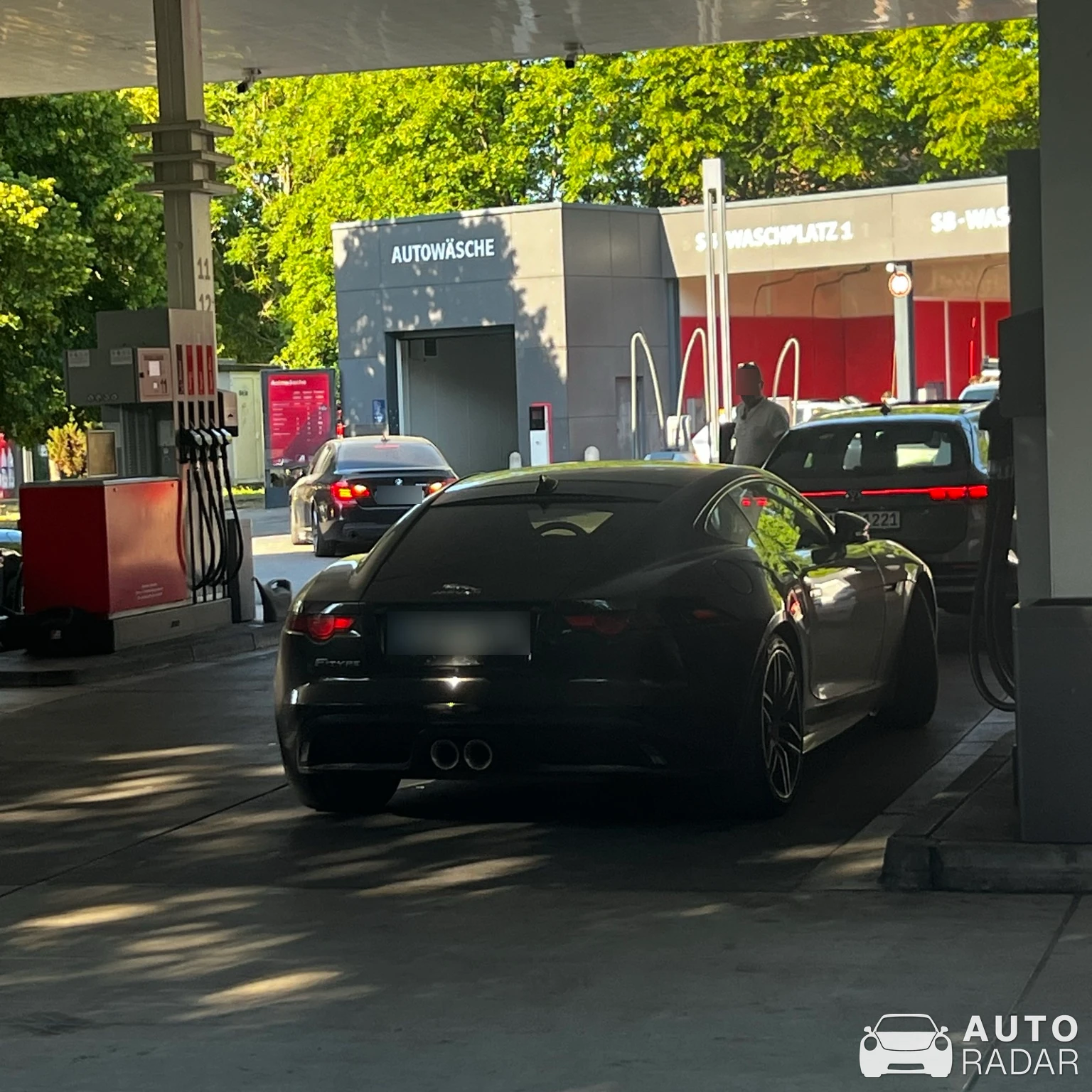 Jaguar F-Type Coupé 2017 spotted in Starnberg