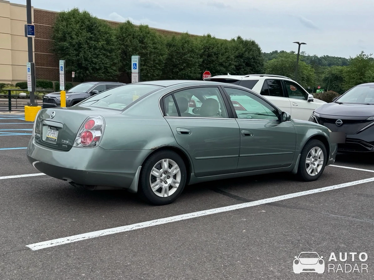 Nissan Altima spotted in Doylestown