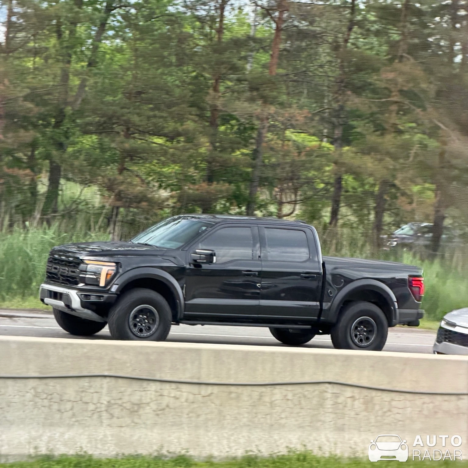 Ford F-150 Raptor 37 spotted in Terrebonne