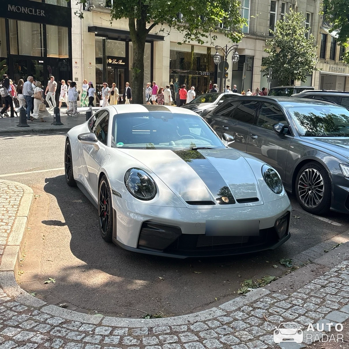 Porsche 992 GT3 MkII Weissach Package spotted in Düsseldorf
