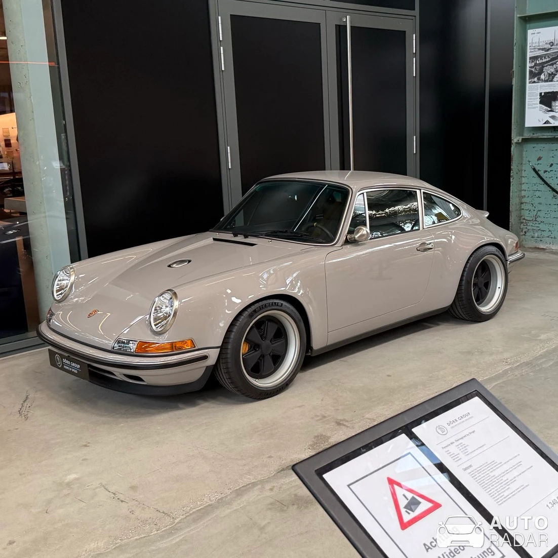 Singer 911 spotted in München