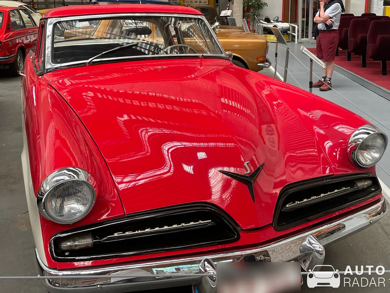 Studebaker Champion spotted in Bois-de-Haye
