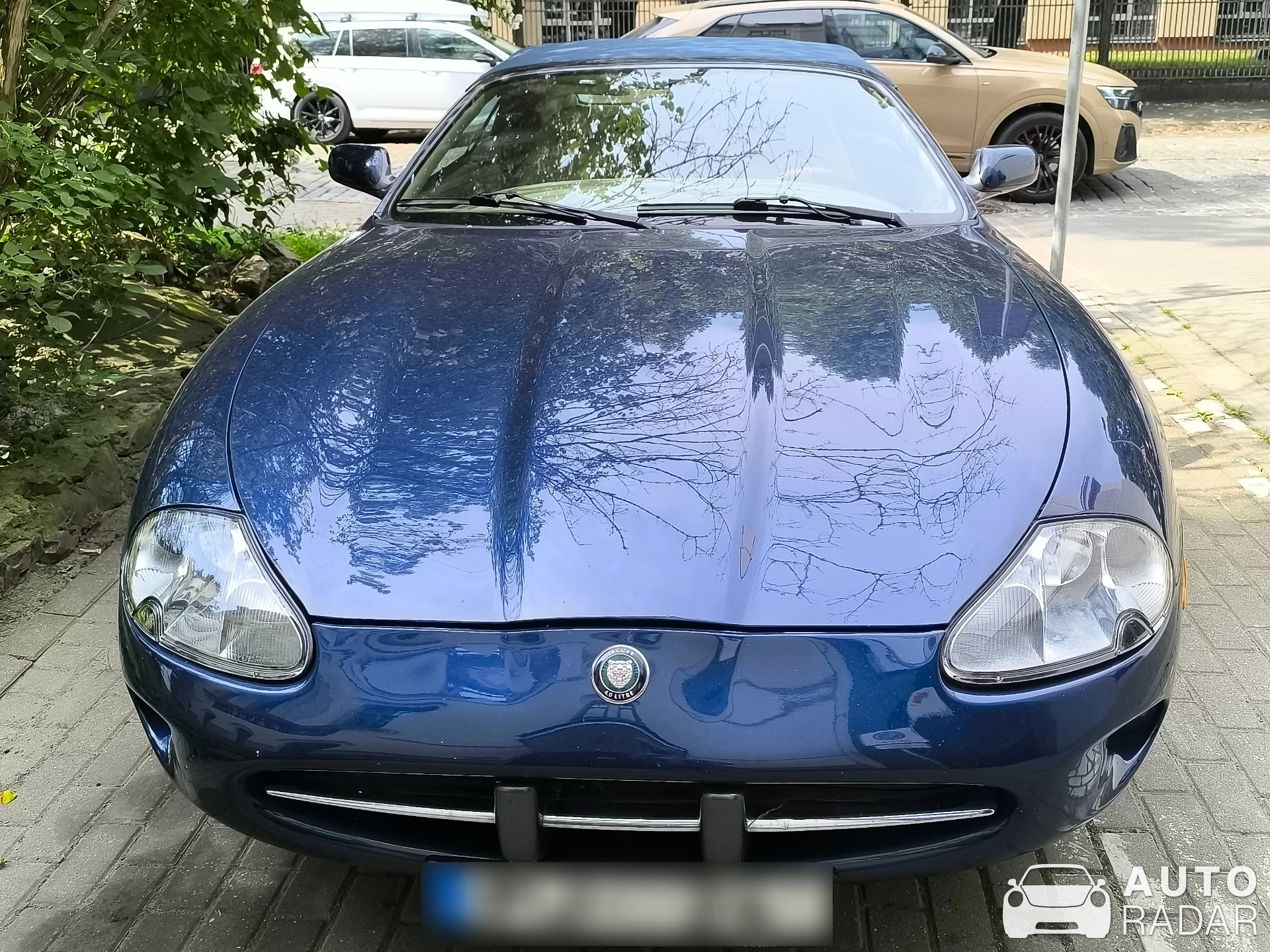 Jaguar XK150 spotted in Riga