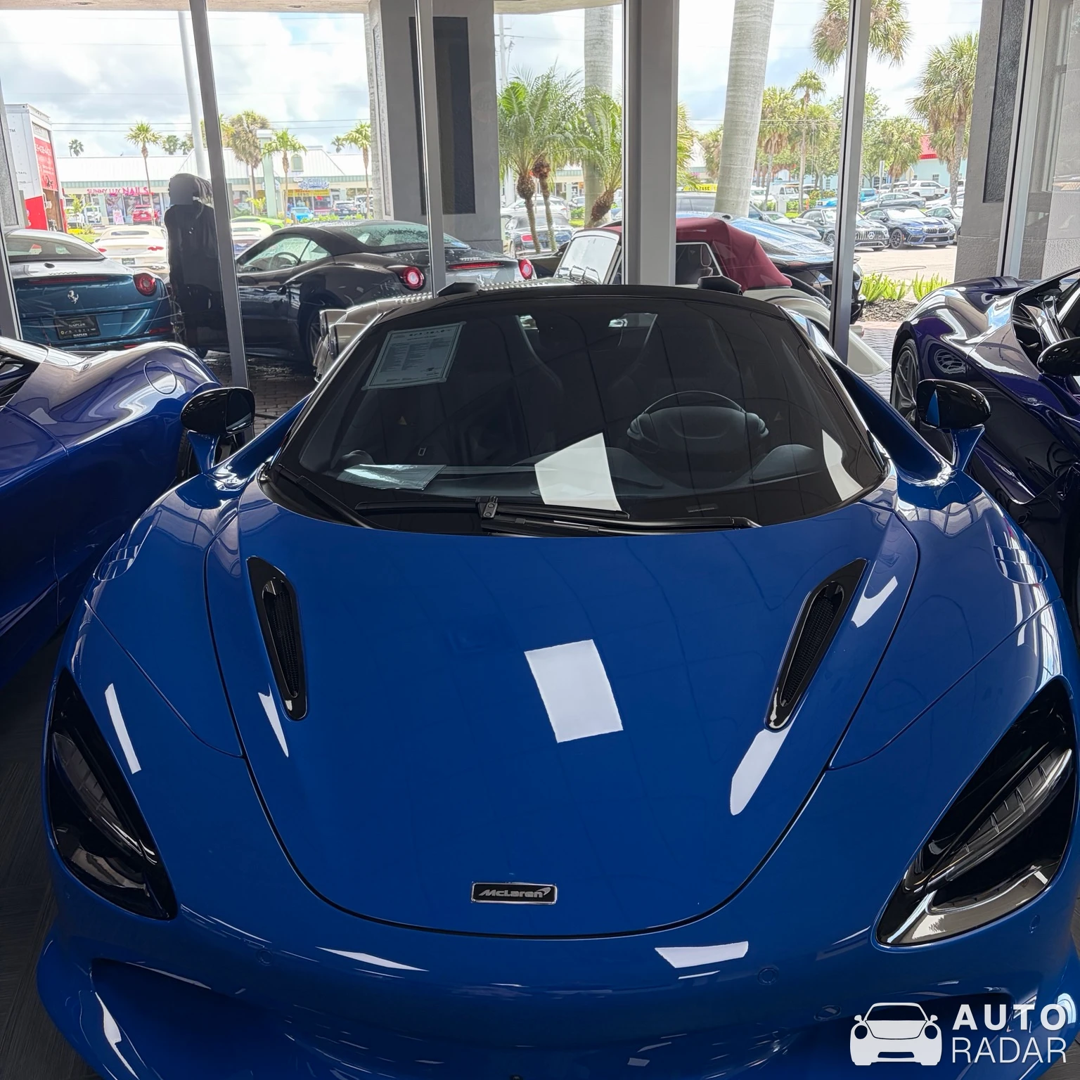 McLaren 720S Spider spotted in Naples