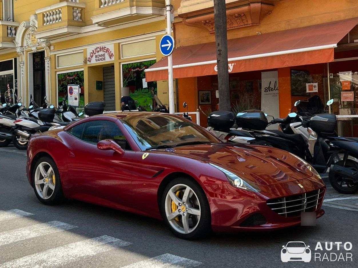 Ferrari California T spotted in Beausoleil