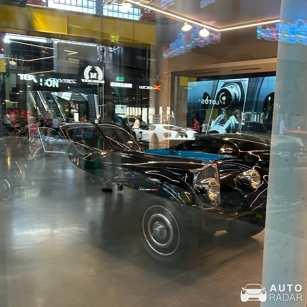 Bugatti Type 57 spotted in München