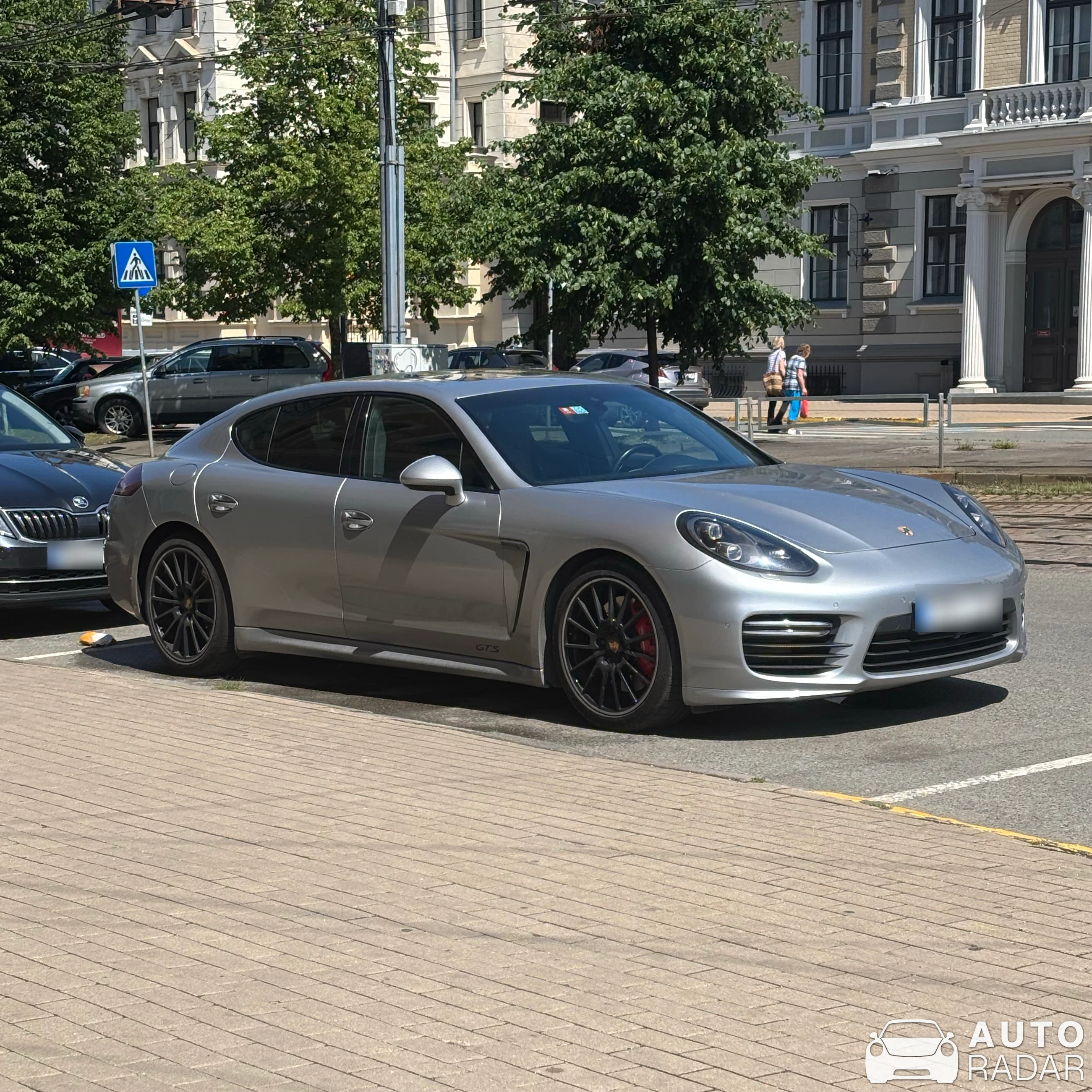 Porsche 970 Panamera GTS spotted in Riika