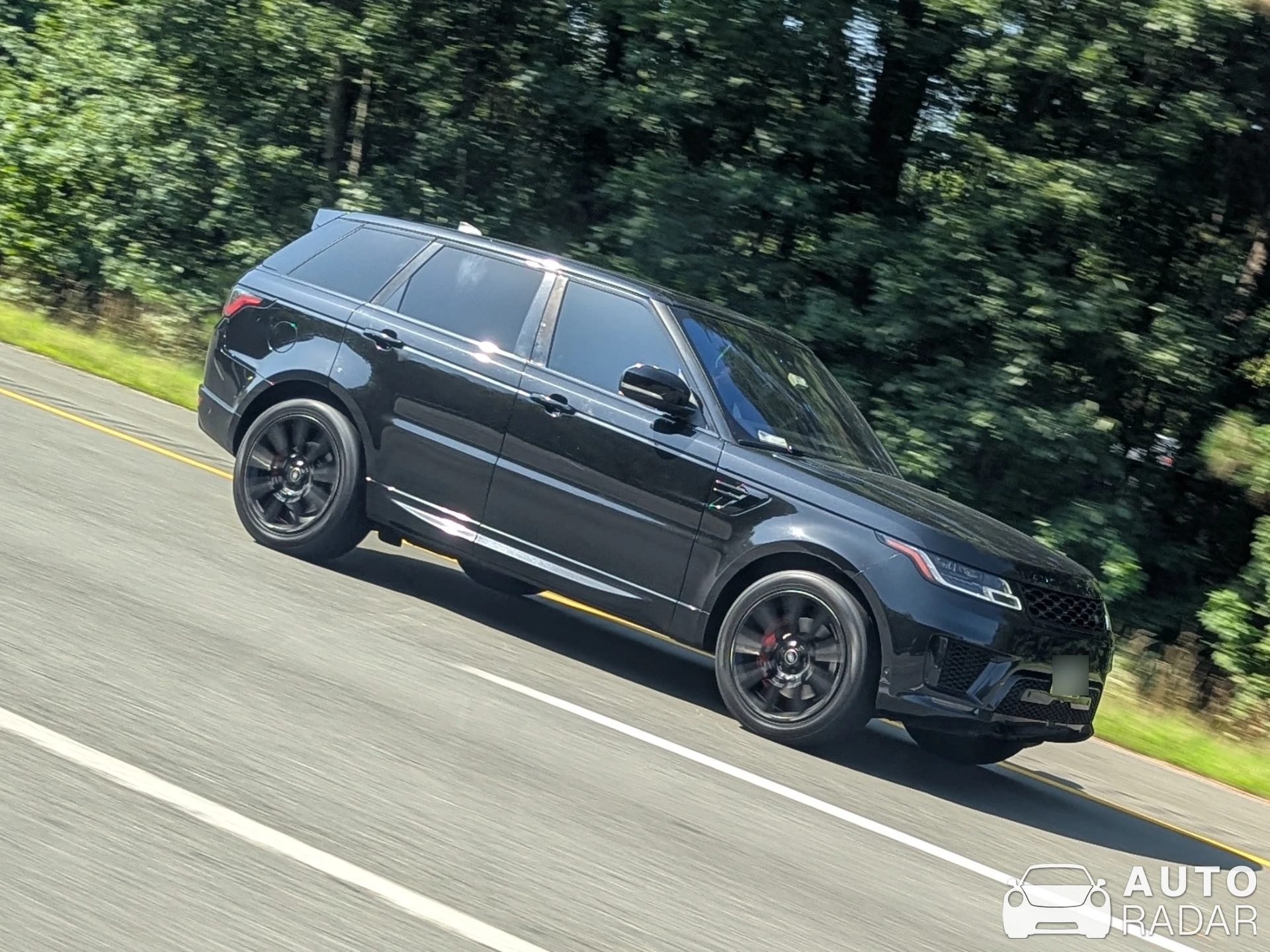 Land Rover Range Rover Sport SVR spotted in Mechanicsville