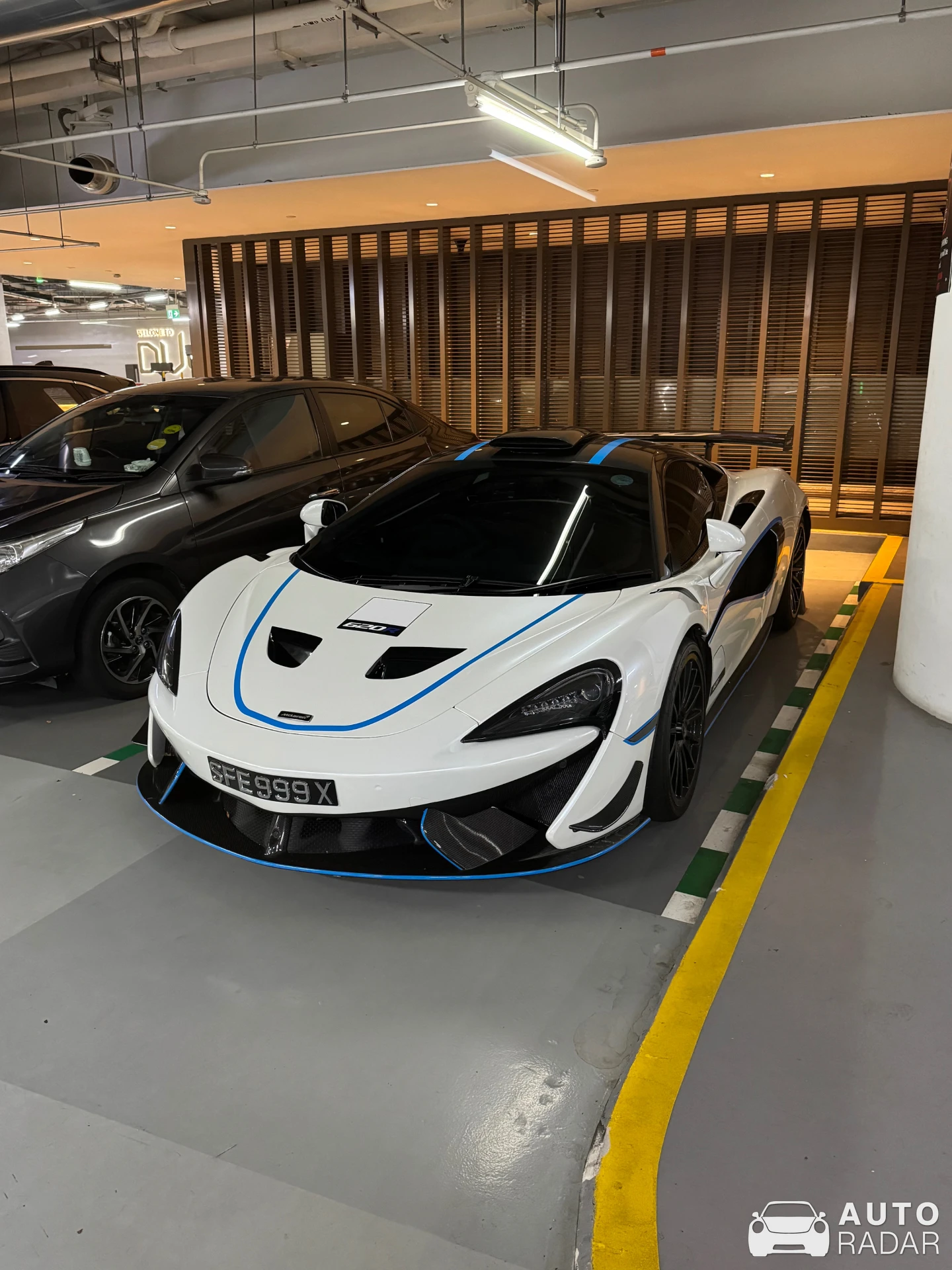 McLaren 620R spotted in Singapore