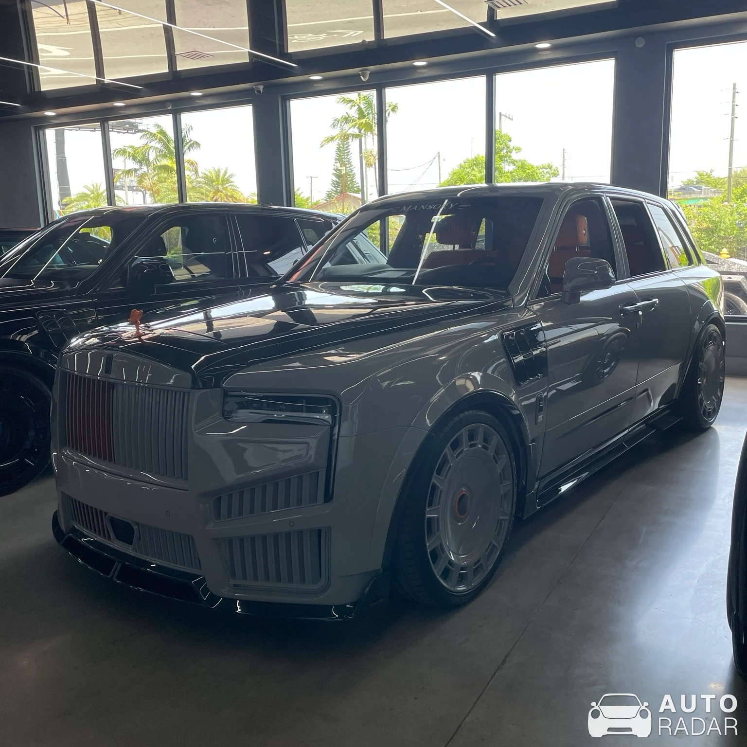Rolls-Royce Cullinan Mansory spotted in Miami
