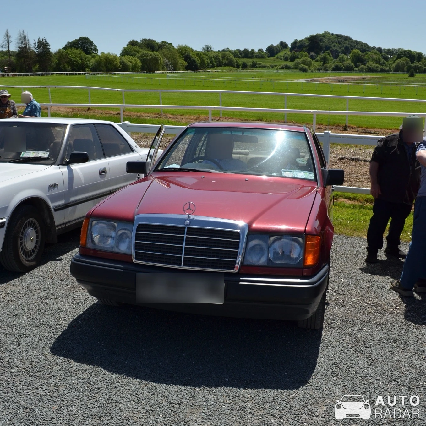 Mercedes-Benz E-Klasse W124 spotted in Boherbue