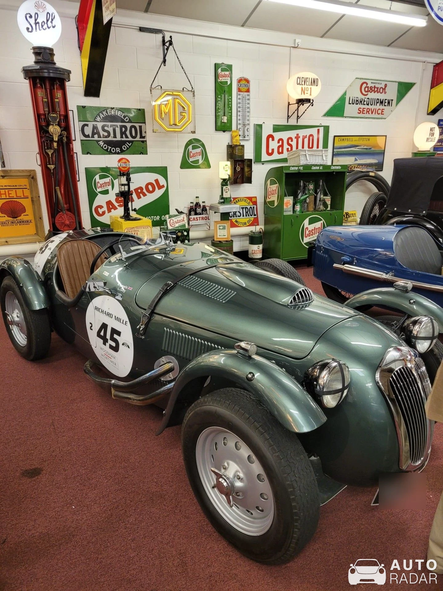Frazer Nash Le Mans Replica