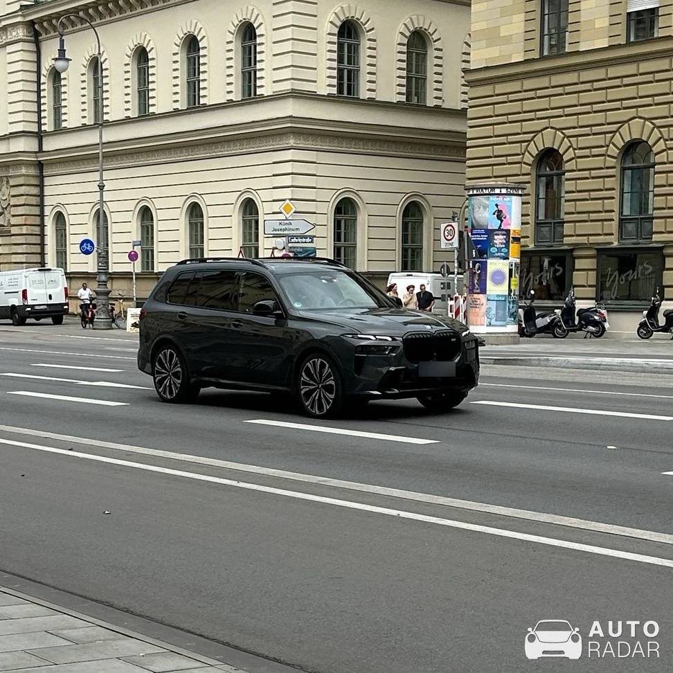 BMW X7 spotted in München