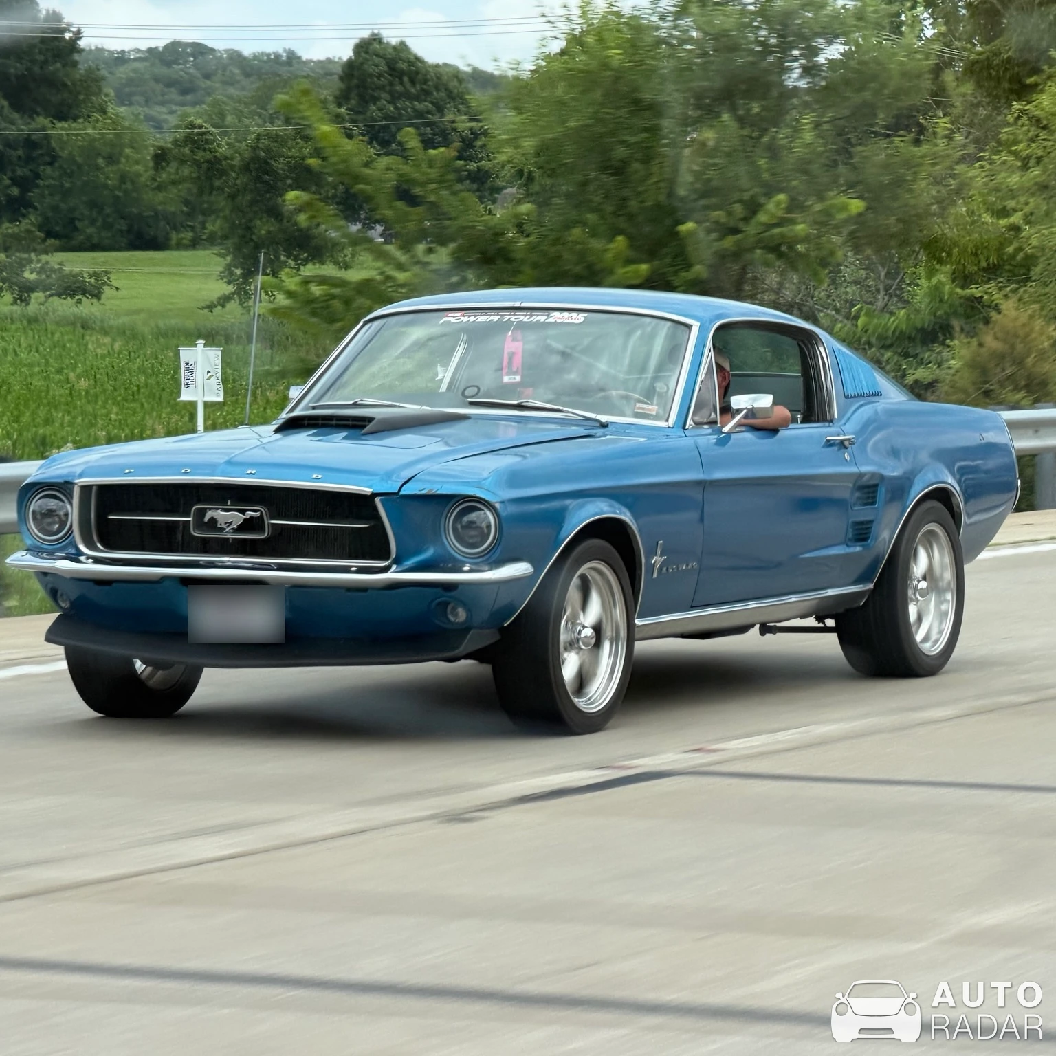 Ford Mustang Fastback Coupé spotted in Pacific