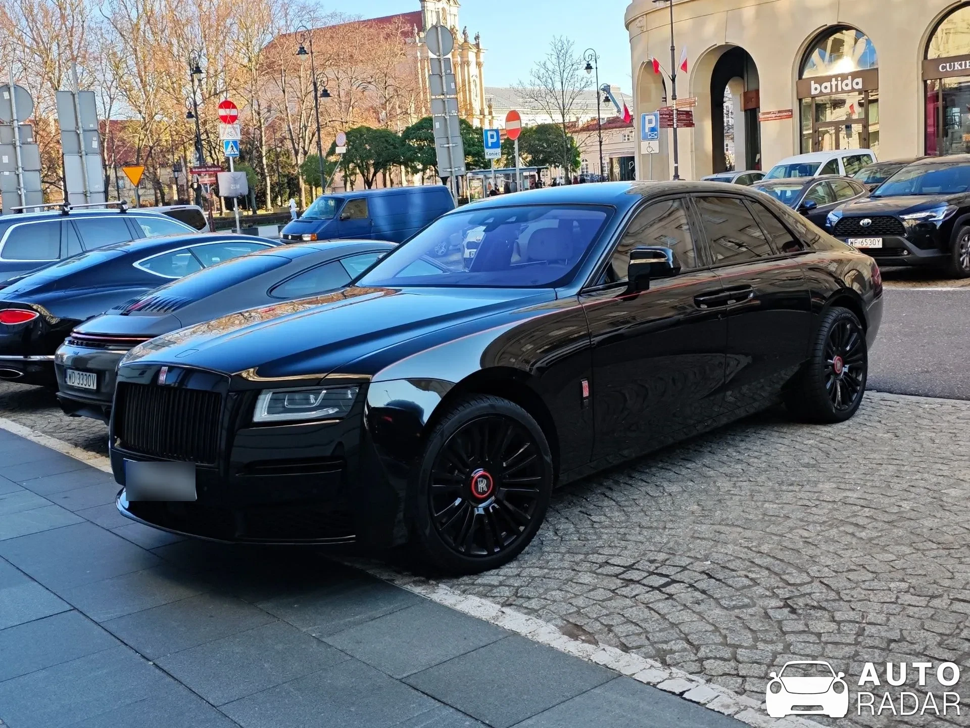 Rolls-Royce Ghost II Black Badge spotted in Warszawa