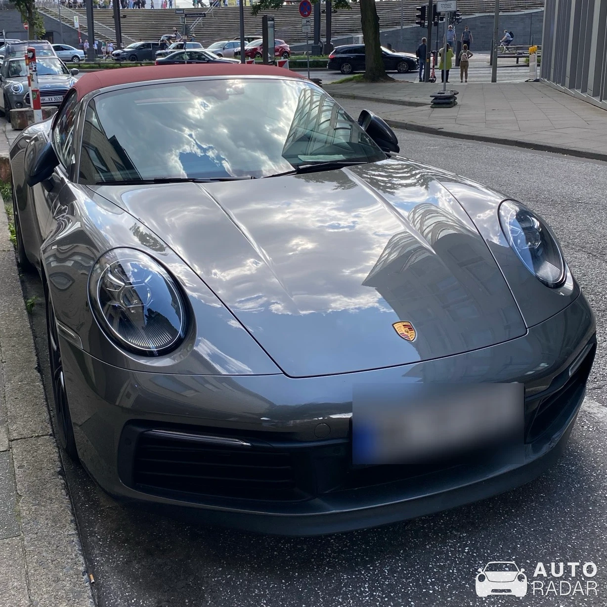 Porsche 992 Carrera 4S Cabriolet MkI spotted in Hamburg