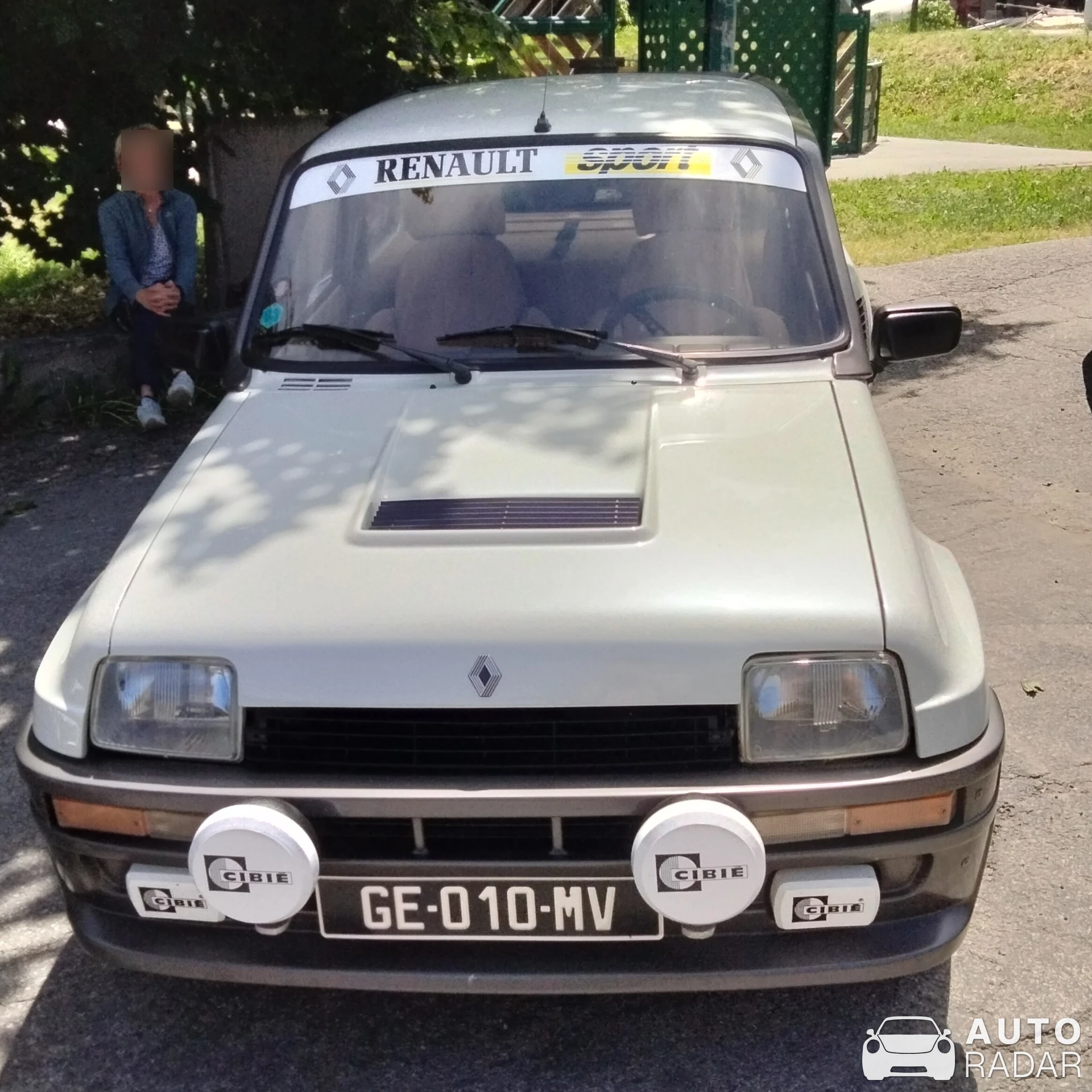 Renault 5 Turbo 2 spotted in Valloire