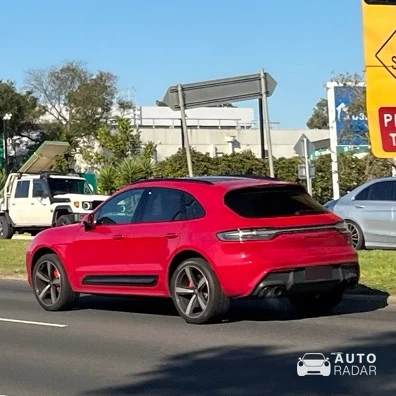Porsche Macan T spotted in Leopold
