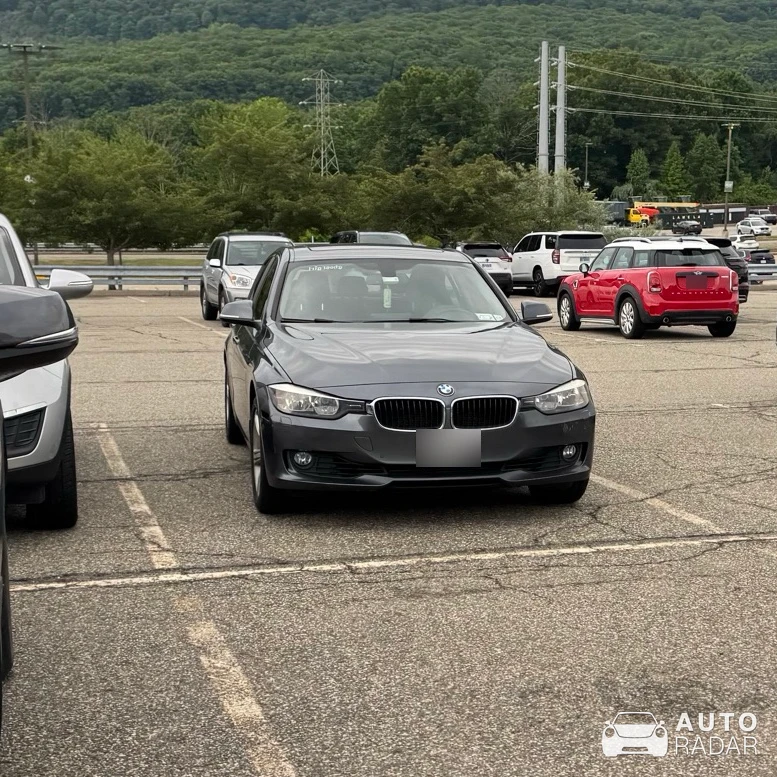 BMW 3 Series F30 spotted in Woodbury