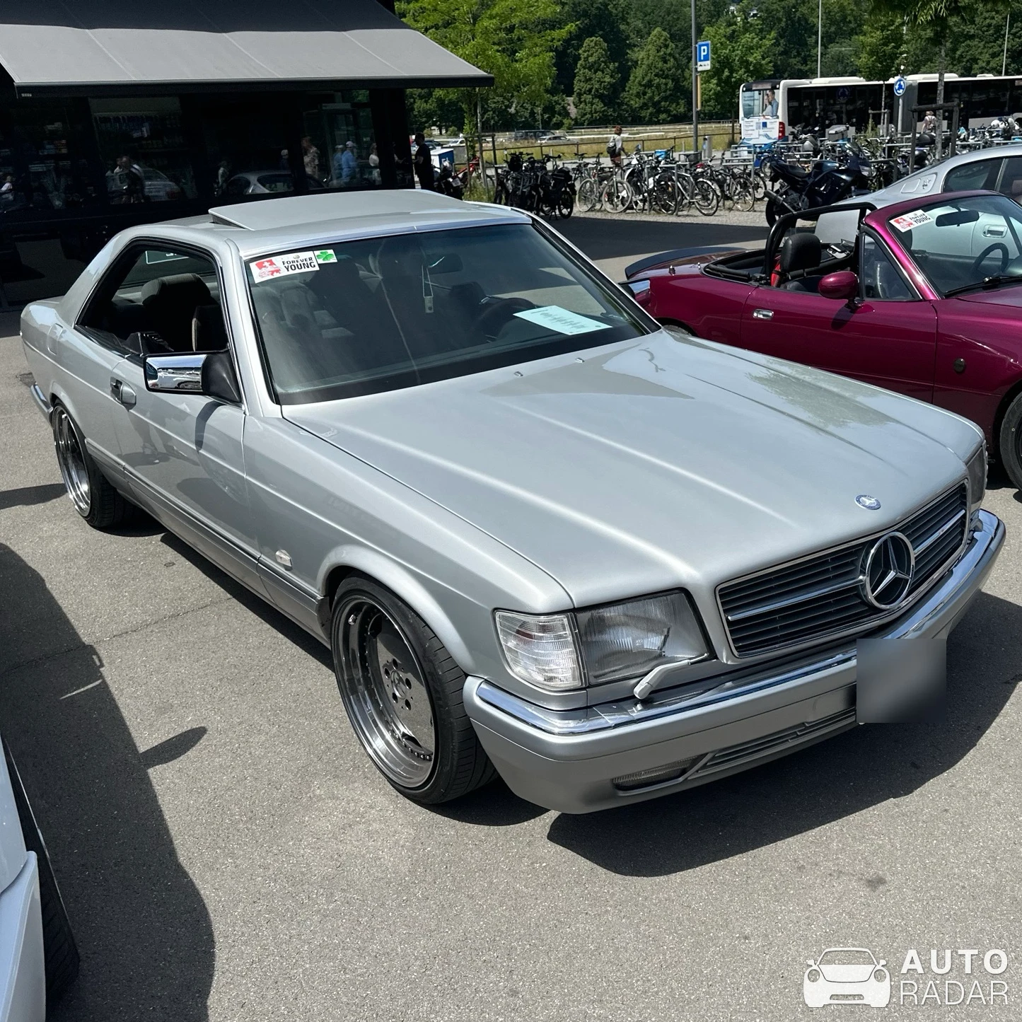 Mercedes-Benz 560 SEC spotted in Luzern