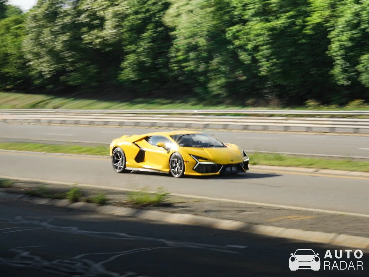 Lamborghini Revuelto spotted in North Reading